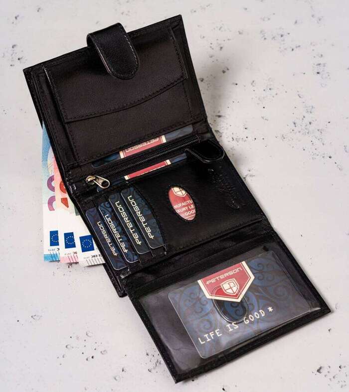 Klasyczny, skórzany portfel męski z zapinką na zatrzask - Peterson