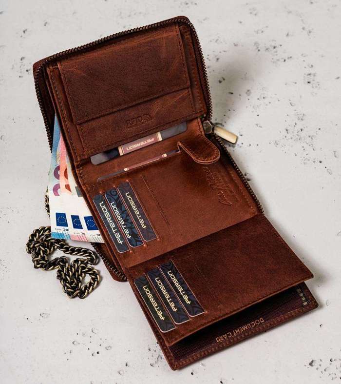 Skórzany portfel męski na zamek — Peterson